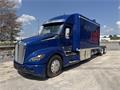 KENWORTH T680 Condo Sleeper Thumbnail 2