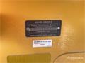 JOHN DEERE 544P Thumbnail 8