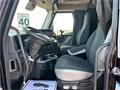 VOLVO VNL64T440 Thumbnail 4